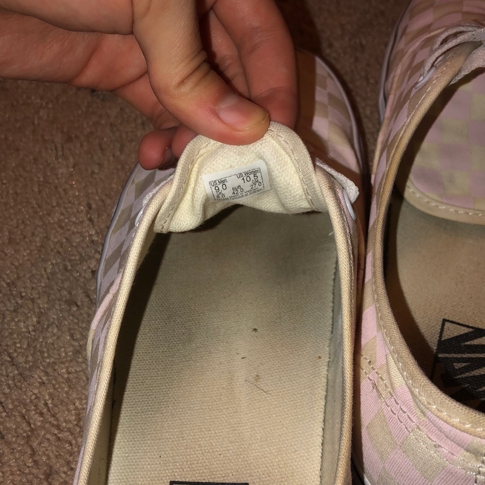 Vans - Picture 3 of 3